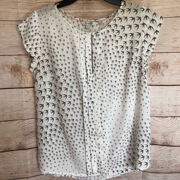 Boden Tops - Boden - Gray & White Bird Top